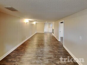 4020 Nevada Ave N in Minneapolis, MN - Building Photo - Building Photo