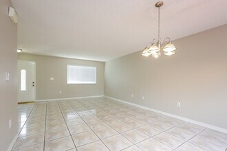 17938 SW 154 Ct in Miami, FL - Building Photo - Building Photo