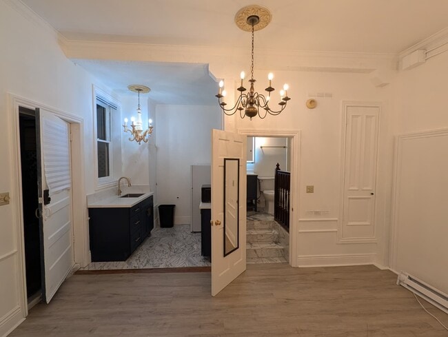 2010 19th St, Unit Studio A