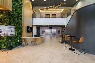 865 East in Harrisonburg, VA - Building Photo