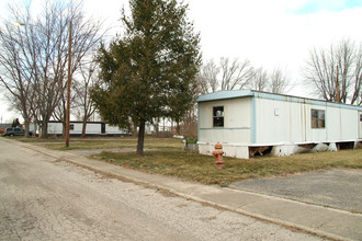 2410 Carmody Blvd in Middletown, OH - Building Photo - Building Photo