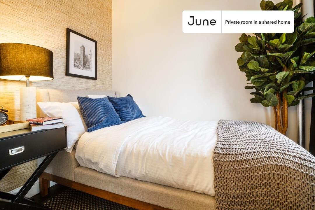 Private bedroom in 3 bed/1 bath Home in Brooklyn, NY - Foto de edificio