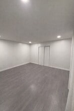 156 Main St in Canton, CT - Building Photo - Building Photo