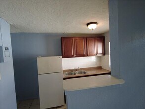 620 NW 16th Ave in Pompano Beach, FL - Building Photo - Building Photo