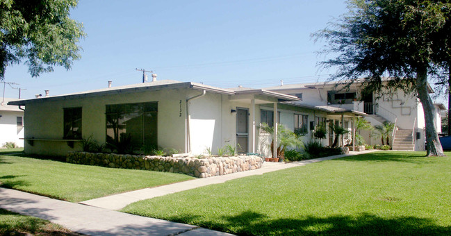 2132 W Juno Ave in Anaheim, CA - Building Photo - Building Photo