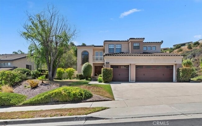 property at 2760 Hidden Hills Way W