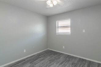 1305 53rd St in Lubbock, TX - Building Photo - Building Photo