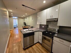 129 Clinton St in Hoboken, NJ - Building Photo