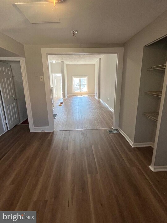 2606 E Oliver St Photo