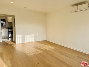 3418 Cimarron St in Los Angeles, CA - Building Photo - Building Photo