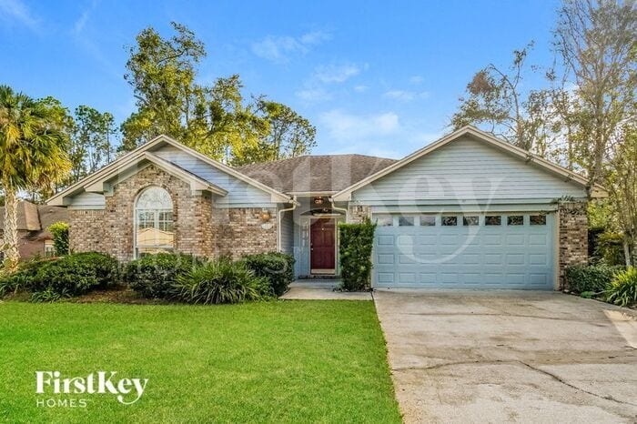 536 Cozybrook Ln in Fleming Island, FL - Building Photo