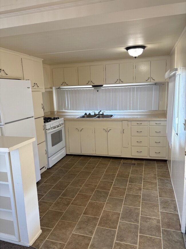 12374 Mapleview St in Lakeside, CA - Building Photo - Building Photo