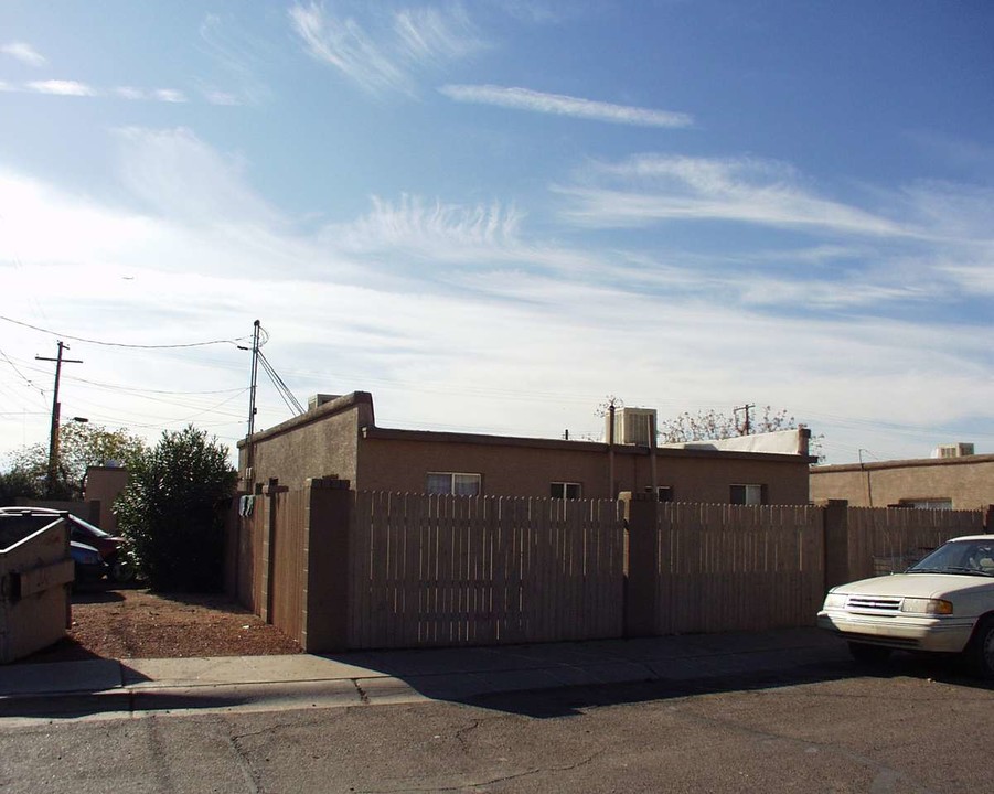 3605 W Melvin St in Phoenix, AZ - Foto de edificio