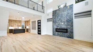 2316 Arroyo Ave in Dallas, TX - Building Photo - Building Photo