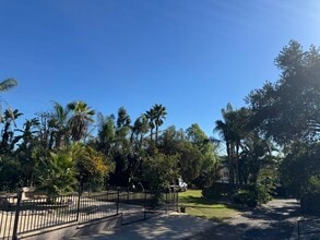 9859 Foothill Blvd, Unit 9859 in Sylmar, CA - Building Photo - Building Photo