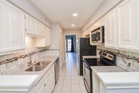 10324 Longmont Dr photo'