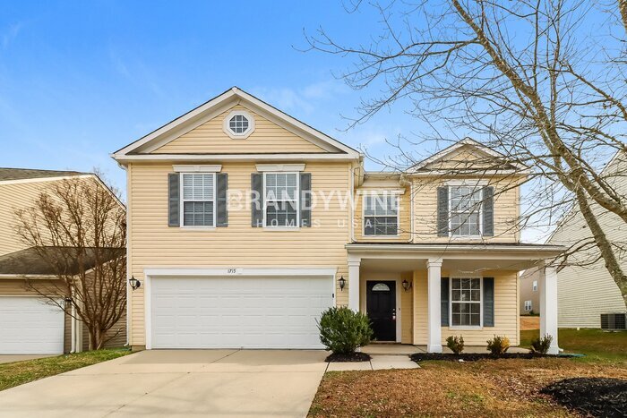 1715 Larne Cir in Charlotte, NC - Building Photo