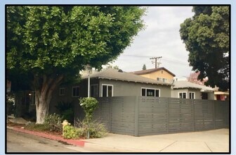 13117-13121 Venice Blvd in Los Angeles, CA - Foto de edificio - Building Photo