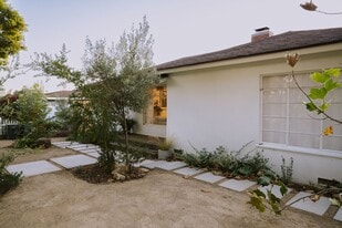 309 Agnus Dr in Ventura, CA - Building Photo