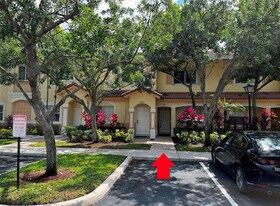 2545 SW 83rd Terrace in Miramar, FL - Building Photo