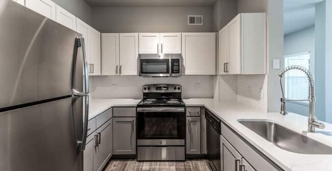 property at 1475 Sawdust Rd