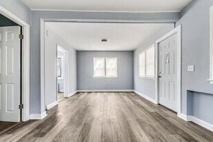 3026 S Hanson Ave in Milwaukee, WI - Building Photo