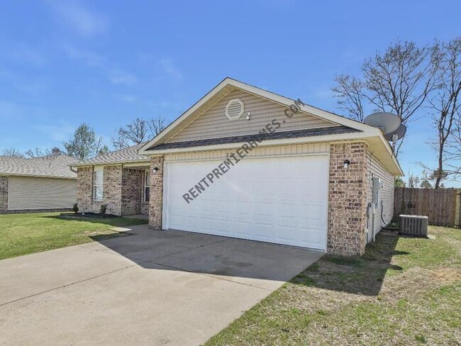 property at 23 Green Apple Dr