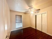 8223 Woodland Willows Dr photo'