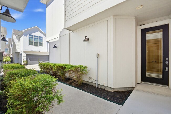 1106 Yellow Pl in Houston, TX - Building Photo - Building Photo