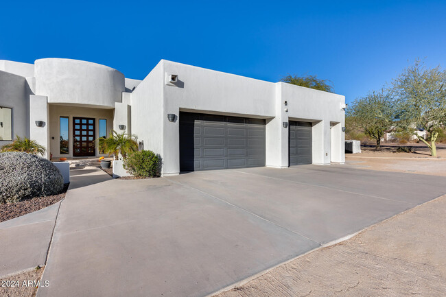 513 W Jomax Rd in Phoenix, AZ - Building Photo - Building Photo