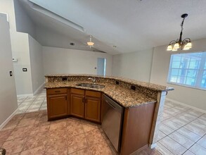 10127 Pointview Ct in Orlando, FL - Building Photo - Building Photo