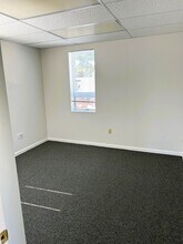 829 Main St, Unit 2nd Floor in Hackensack, NJ - Foto de edificio - Building Photo