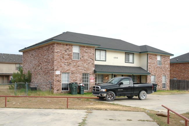 1212 Industrial Blvd in Killeen, TX - Building Photo - Building Photo