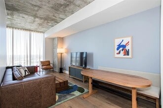 48 East Ave in Austin, TX - Building Photo - Building Photo