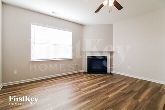 252 E Painted Way in Clayton, NC - Building Photo - Building Photo