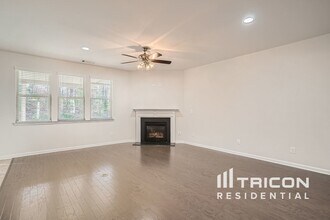 355 Hillgrove Dr in Canton, GA - Building Photo - Building Photo