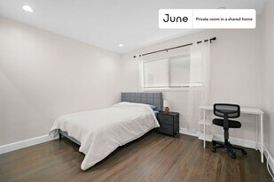 Room in Shared 4 bed/2 bath home in Los Angeles, CA - Building Photo