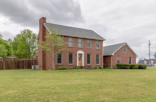 880 Hartman Ct in Adams, TN - Building Photo - Building Photo