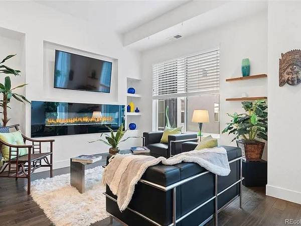 property at 3038 Wilson Ct