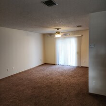 7512 E 17th St N in Wichita, KS - Building Photo - Building Photo