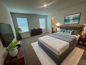 5335 Trinity Run in San Antonio, TX - Building Photo - Building Photo