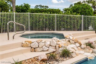 575 Augusta Blvd in Naples, FL - Building Photo