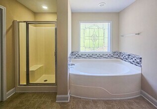 57 Ginseng St in Spring Lake, NC - Building Photo - Building Photo