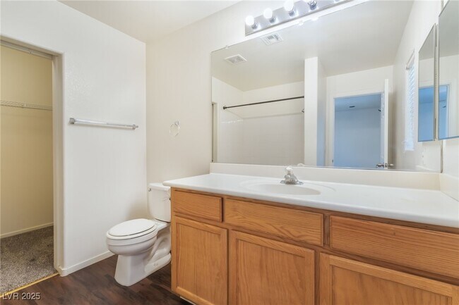 7290 Victoria Oak Ct