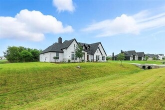 3141 Claire Dr in Midlothian, TX - Building Photo - Building Photo
