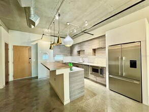 1212 E Whiting St in Tampa, FL - Building Photo - Building Photo