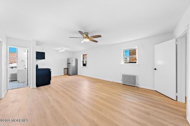 property at 10 Monmouth St