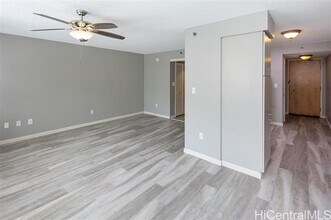 545 Queen St in Honolulu, HI - Building Photo - Building Photo