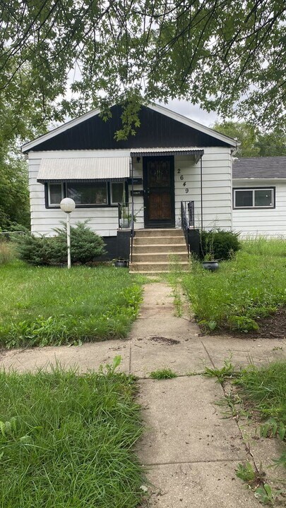 2649 Madison St in Gary, IN - Building Photo