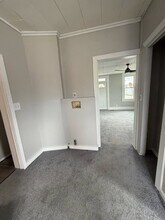 36 Spring St in Roseville, OH - Building Photo - Building Photo